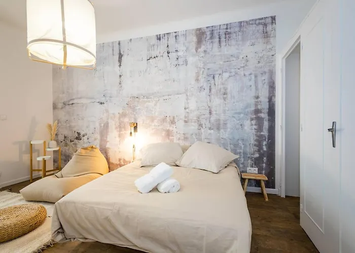 La - Louez L'un De Nos 4 Prives ! * 绍莱